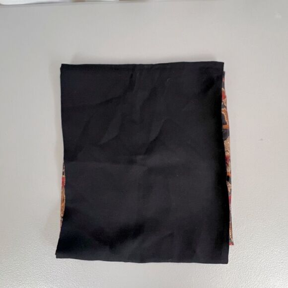 GEOFFREY BEENE WOMENS SILK SCARF RED BLACK MULTICOLORED PATTERN - Picture 5 of 7